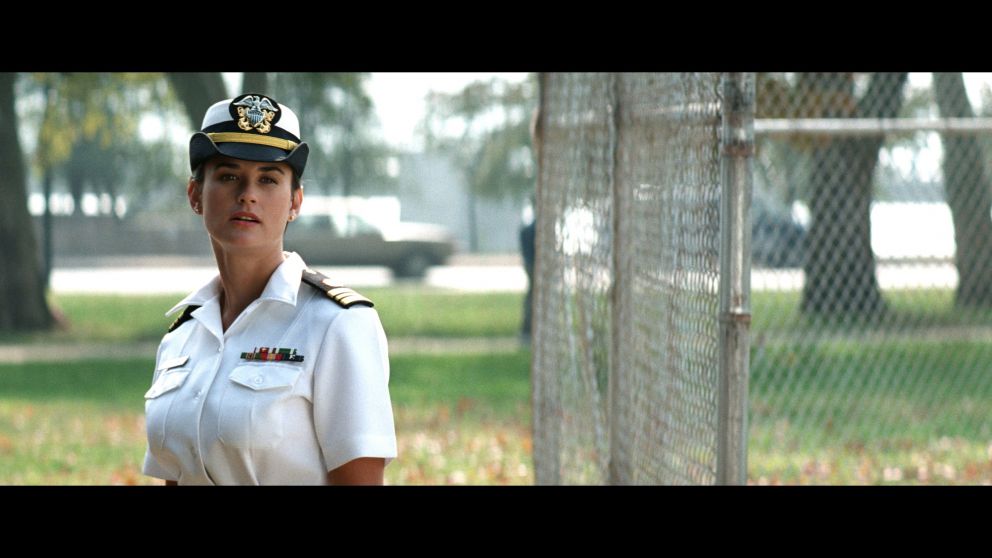 Demi Moore en Cuestión de honor, una joya