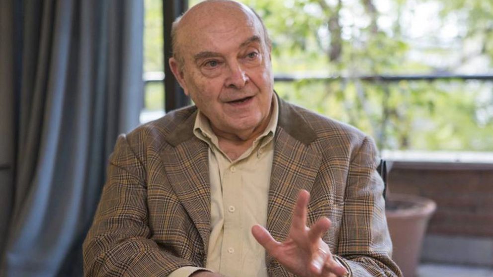 Cavallo presentó un plan parecido al de Guzmán para traer reservas