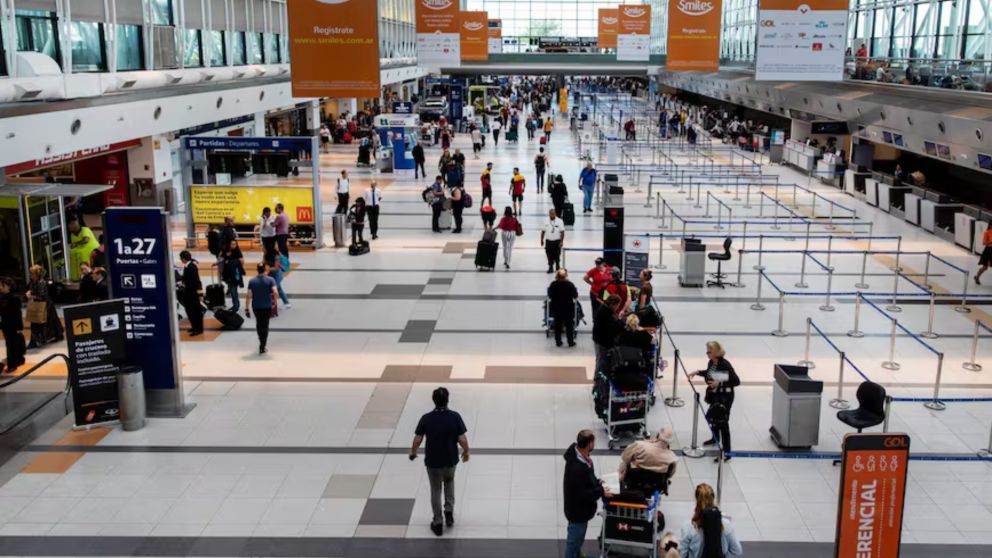 El INDEC reveló datos estadísticos de turismo internacional.