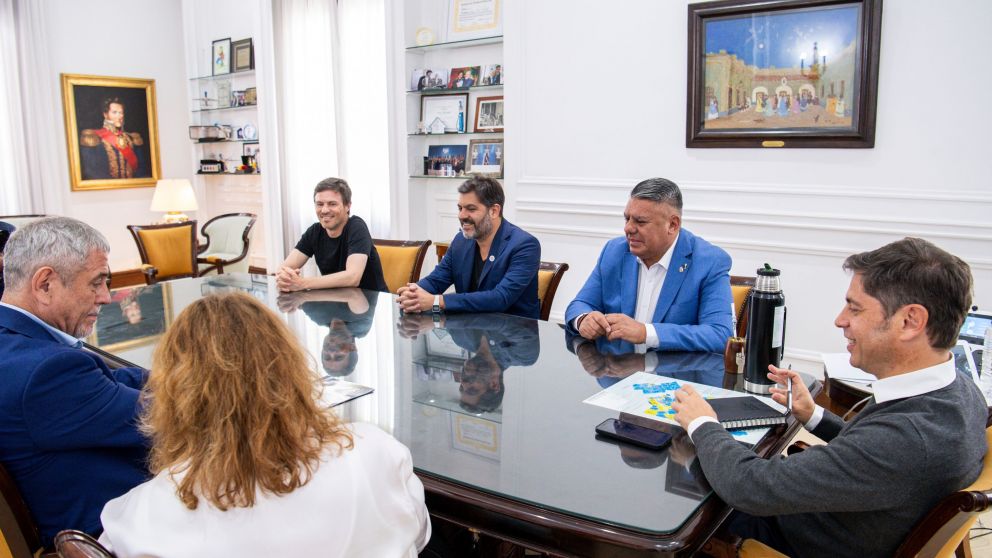 Kicillof designo al "Chiqui" Tapia como el nuevo presidente del CEAMSE