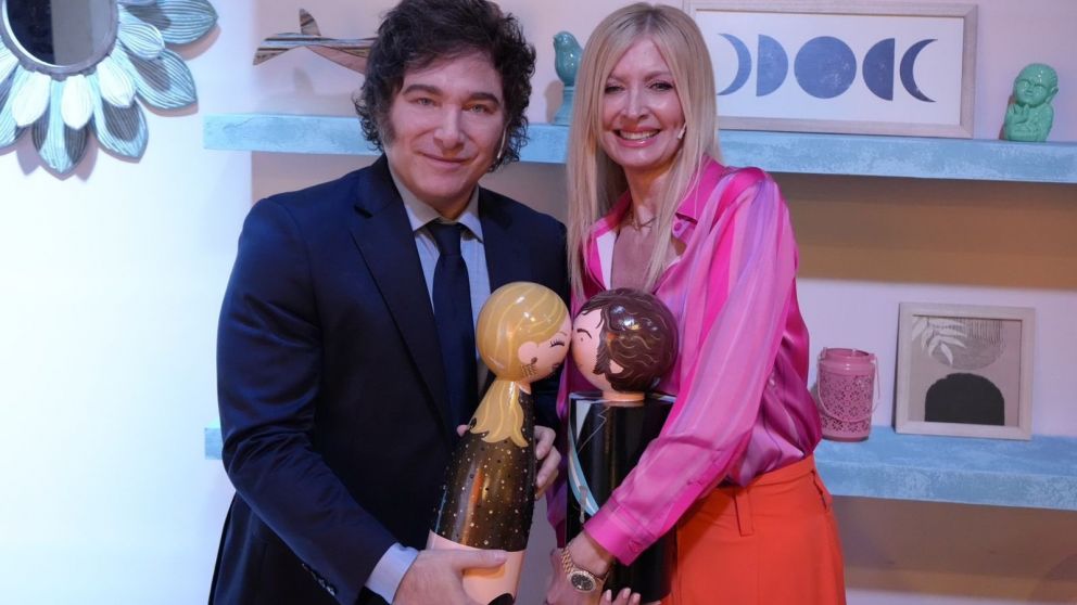 Milei junto a su novia Yuyito González