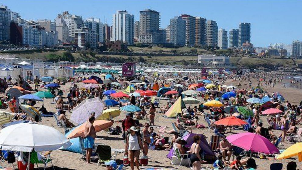 Vacaciones en enero: una familia necesitará $1,5 M para pasar un semana en Mar del Plata