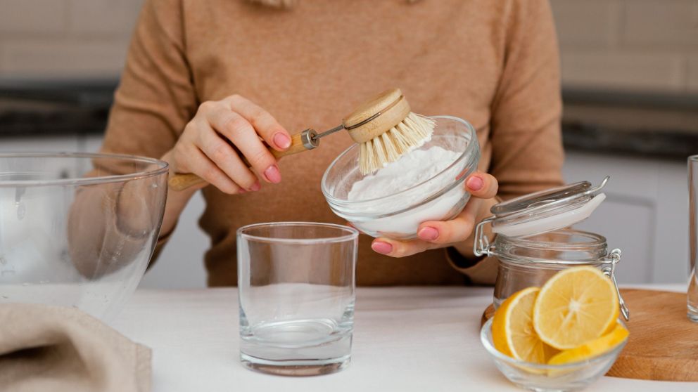 Bicarbonato en cocina (Freepik)