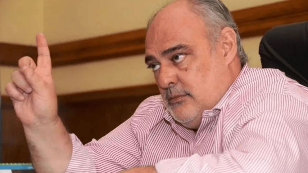 UCR: Ricardo Colombi bajó su lista y su espacio no competirá el próximo domingo en la internal provincial