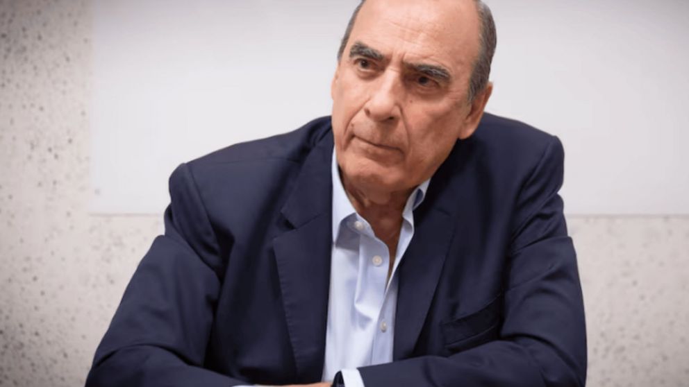 El jefe de Gabinete, Guillermo Francos.