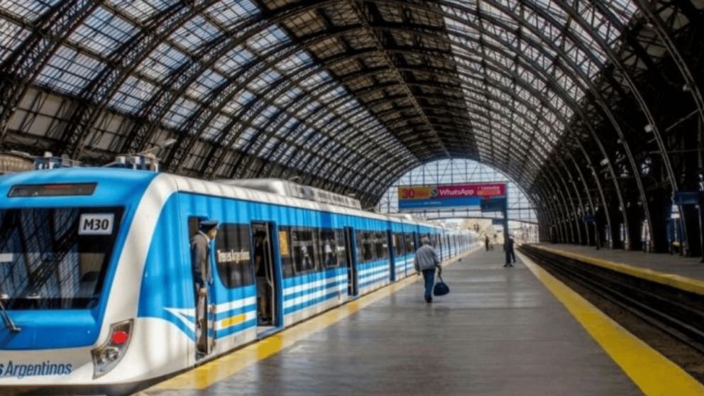 La Fraternidad anunci� paro de trenes.