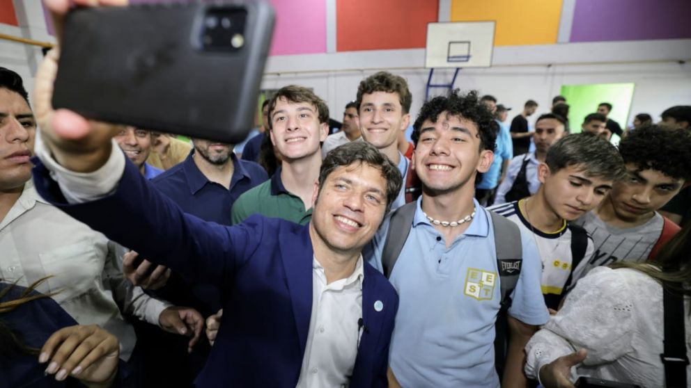 Kicillof: "Donde se quiere imponer el discurso del odio y el individualismo, desde la Provincia apostamos a la salida colectiva"
