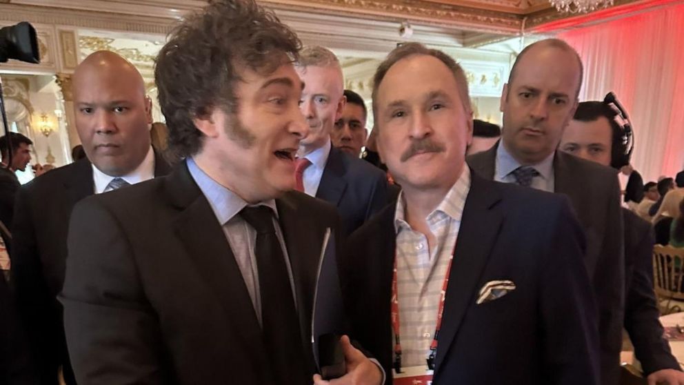 Javier Milei y Peter Lamelas