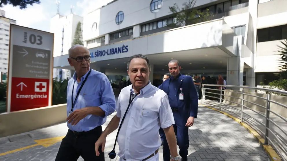 El equipo médico que atiende a Lula informó que pasó un buen día