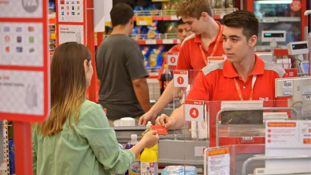 Las nuevas escalas salariales de los empleados de comercio para diciembre