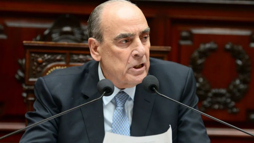 Internaron a Guillermo Francos