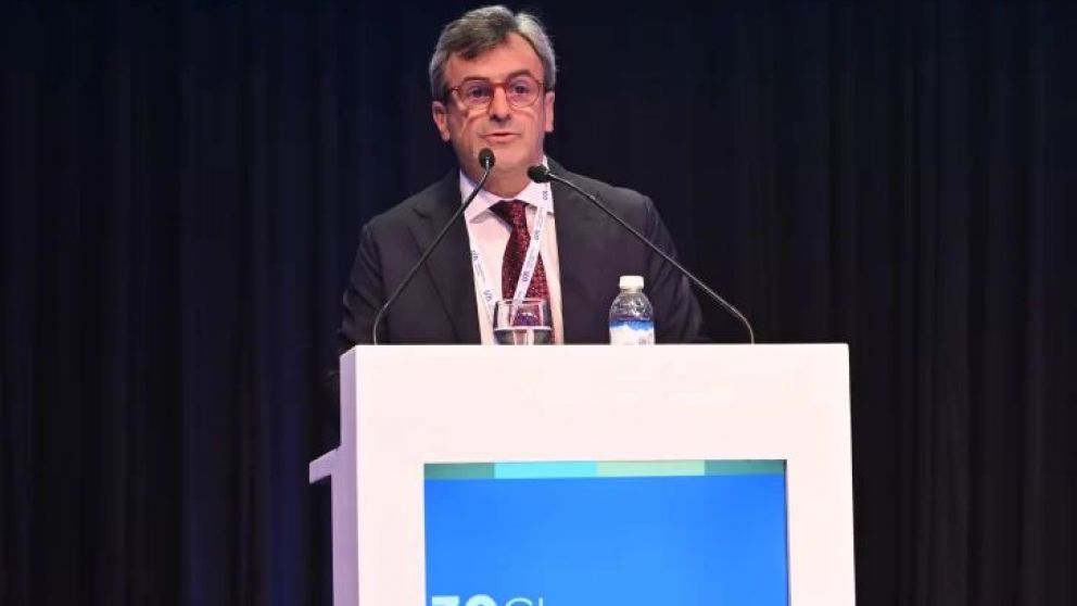 Durante la 30° Conferencia Industrial, Martín Rappallini instó al Estado a nivelar la cancha para el sector y destacó el rol clave de la industria.