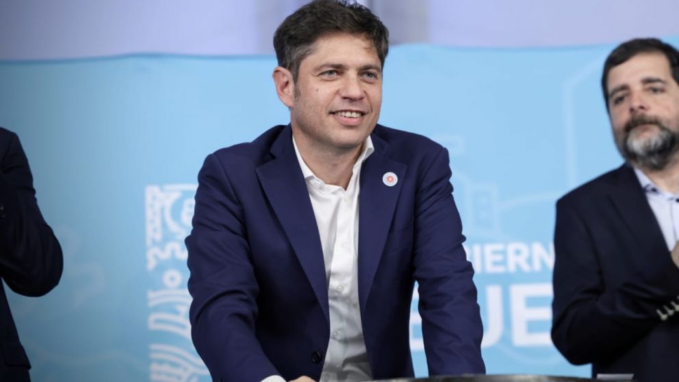 Kicillof acusó a Milei de impulsar una enorme transferencia de recursos "hacia un pequeño puñado de poderosos"