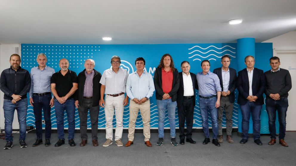 Fernando Espinoza: �Se hace urgente un cambio de rumbo en las decisiones que est� tomando el Gobierno nacional�