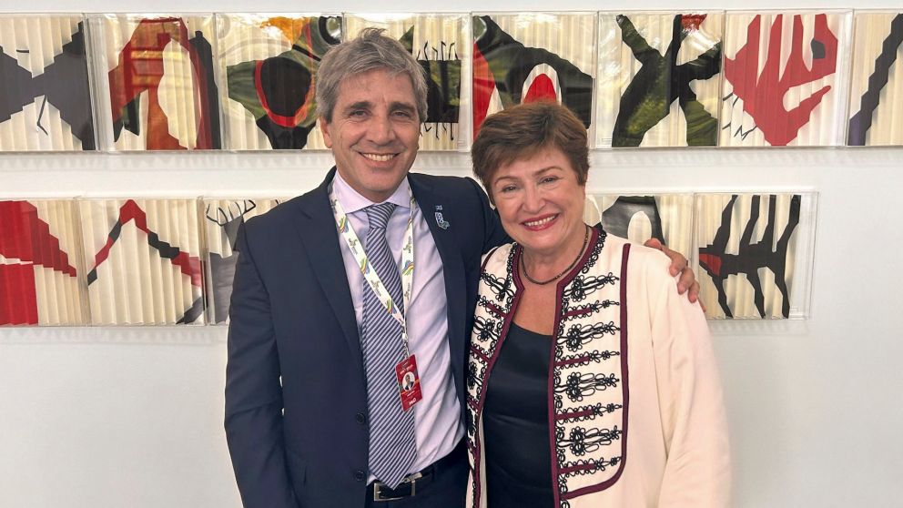 zzzznacp2NOTICIAS ARGENTINAS BAIRES, FEBRERO 28: El ministro de Economía, Luis Caputo, junto a la directora del FMI, Kristalina Georgieva, durante el encuentro que mantuvieron en el marco de las reuniones del G20 que tiene lugar en Brasil. Foto NAzzzz