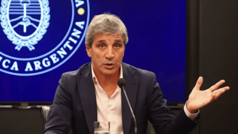 El ministro de Economía, Luis Caputo.