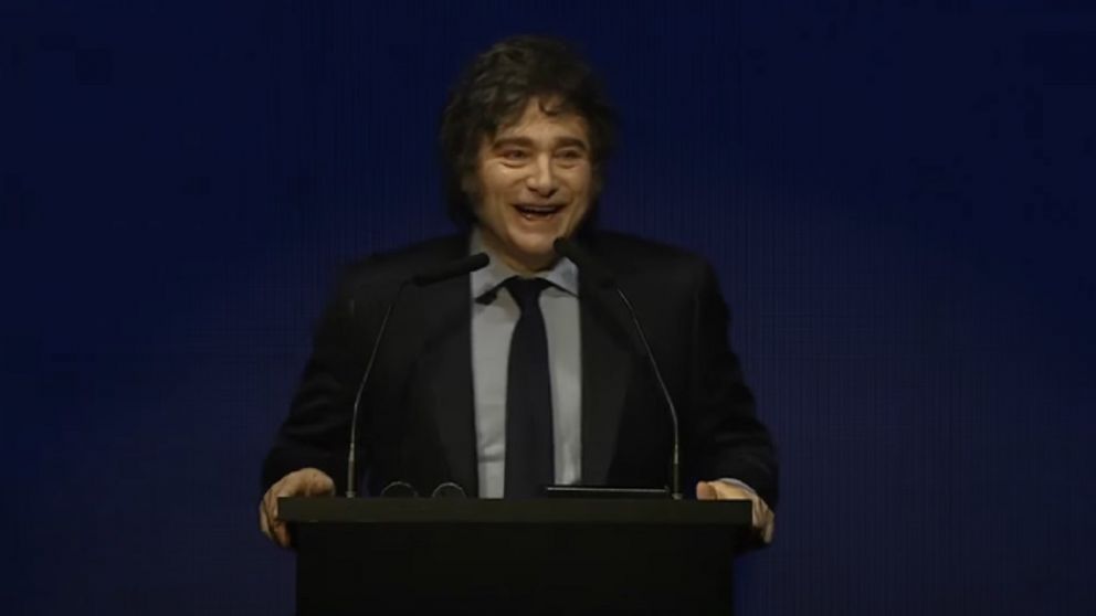 Javier Milei defendió el modelo: "Cerramos la era de chamanismo económico, se acabaron los chantas"