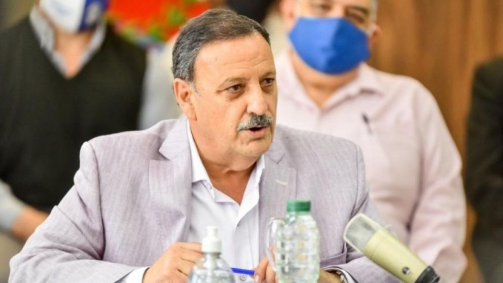 Quintela tiene que apelar a cuasimonedas por falta de recursos