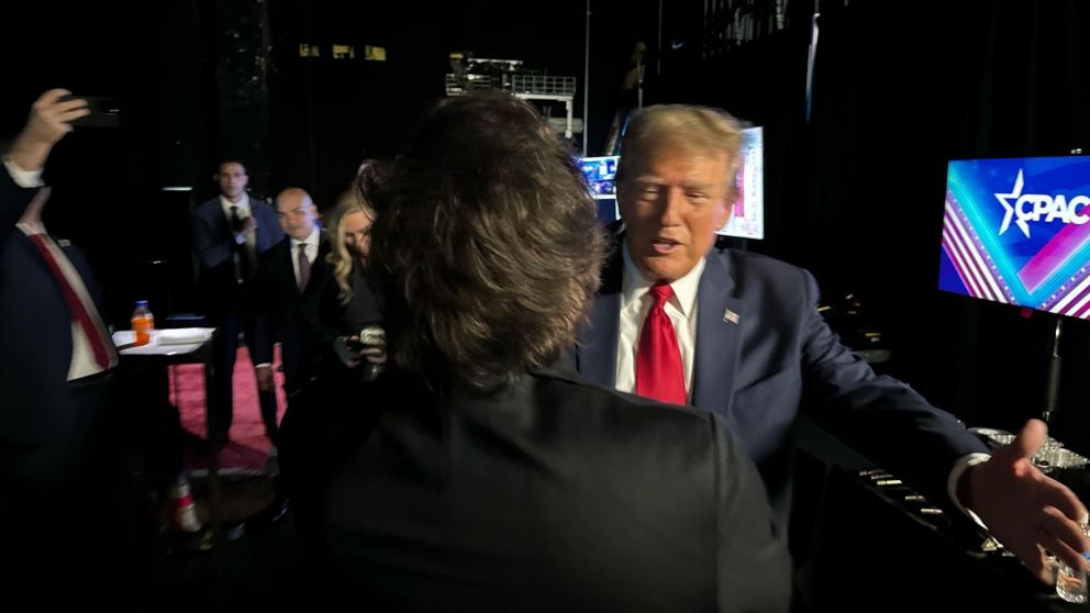 El Presidente Javier Milei junto al ex Presidente de Estados Unidos, Donald Trump, en febrero de 2024