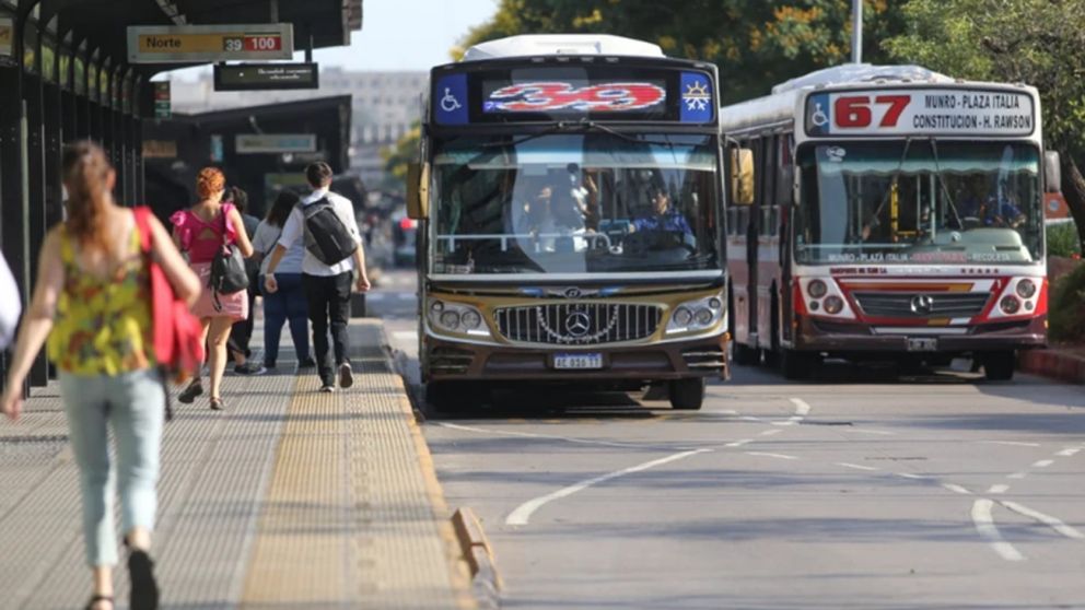 La UTA levantó el paro por 24 horas y habrá servicio de colectivos