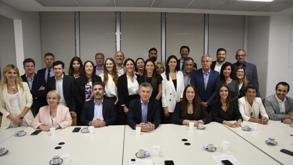 Mauricio Macri reuni� a sus diputados y les pidi� seguir respaldando al gobierno de Milei