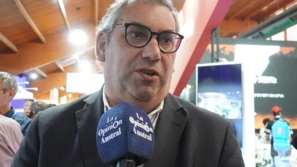 Fernando Gorbarán, CEO de Messe Frankfurt, analizó lo que dejó esta nueva edición de la AOG Patagonia. En exclusiva con La Opinión Austral, destacó el gran número de asistentes y actividades de negocios. "Estamos muy contentos, ha sido un gran desafío",