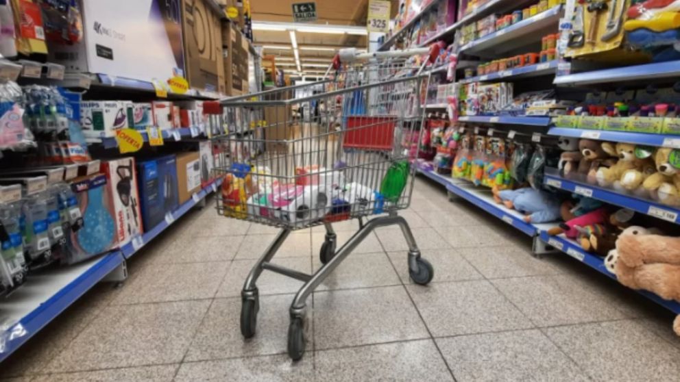 Las ventas en los supermercados bajaron un 12,3%.