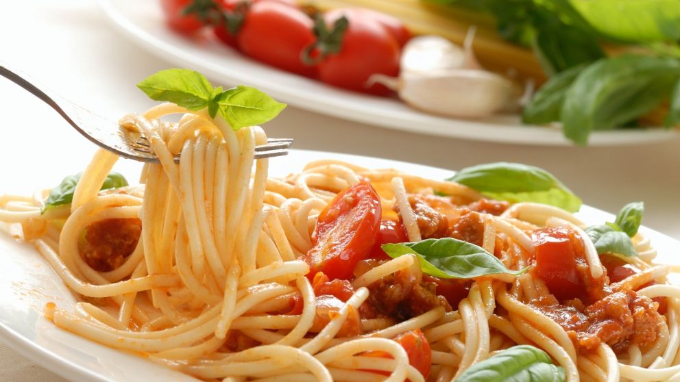 La pasta tiene vitaminas y minerales, generalmente del complejo B