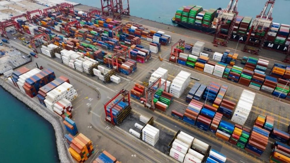 China promete eliminar barreras al comercio