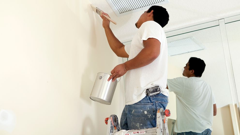 El consorcio se negó a realizar las reparaciones y ahora deberá indemnizar a la dueña de un departamento