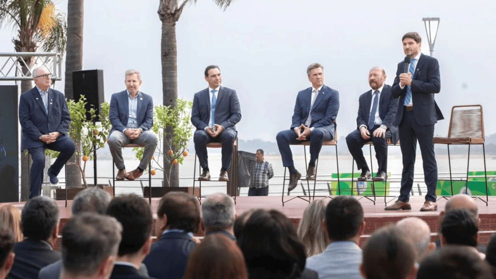 El tratado tiene como fin promover el desarrollo económico, productivo y logístico