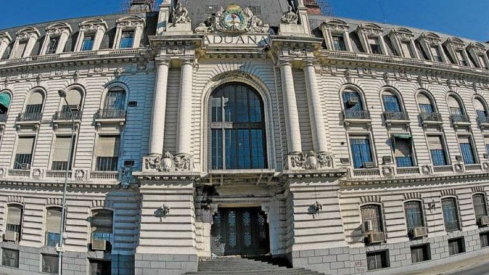 Designan a Eduardo Mallea al frente de la Aduana