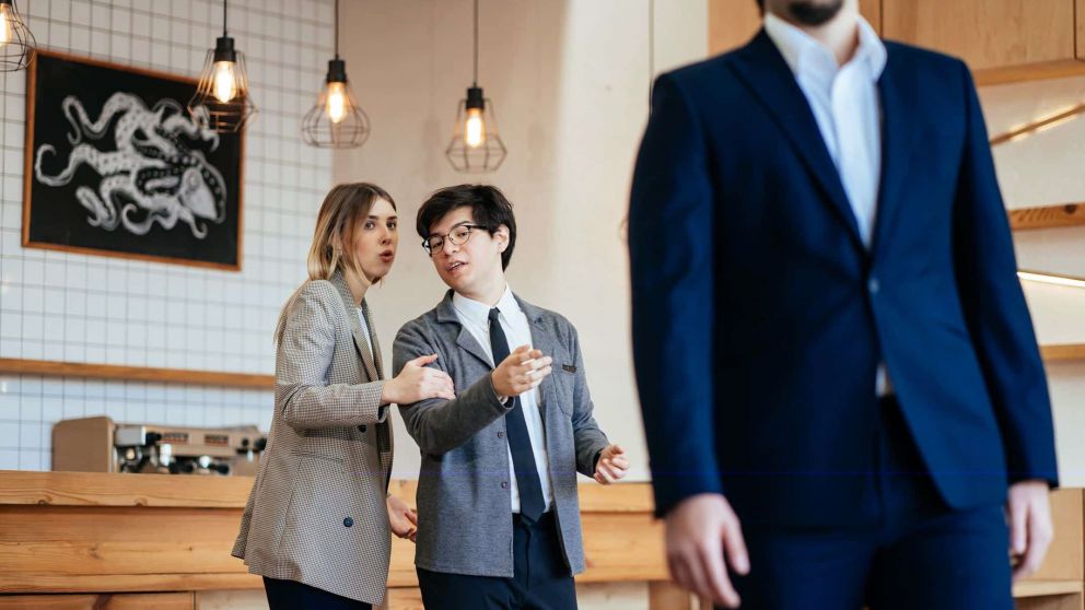 La confianza en nosotros mismos es el primer secreto del �xito