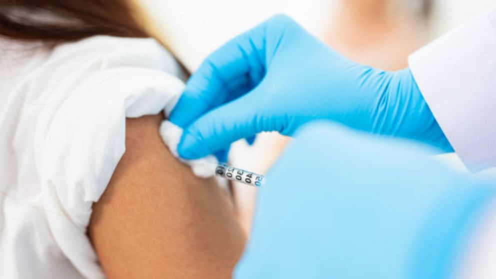 Quiénes no podrán vacunarse contra el dengue