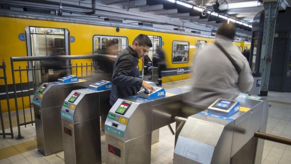 Cu�nto sale el subte hoy