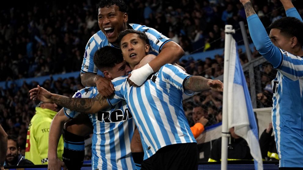 Agust�n Almendra es una de las figuras de Racing (Foto: Noticias Argentinas)
