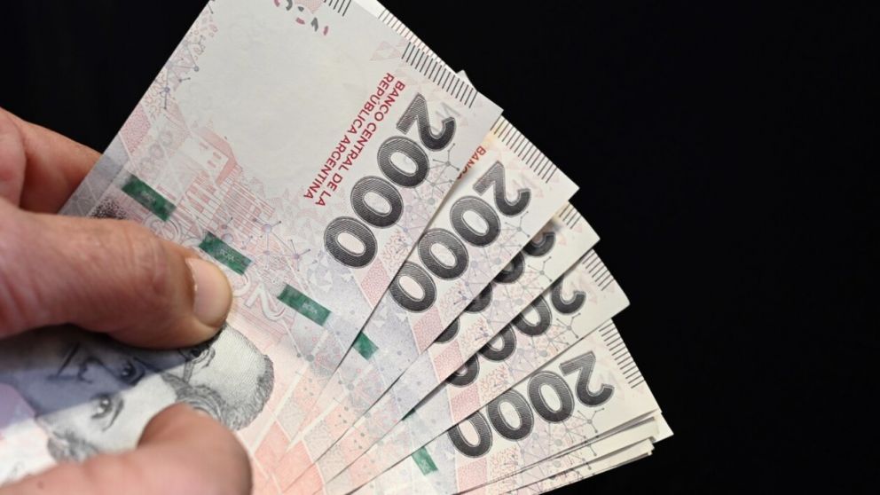 ¿Cómo solicitar el pago retenido para la AUH?