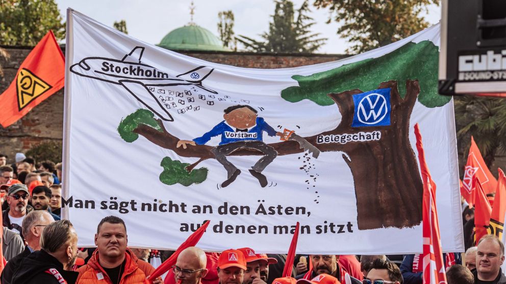 Volkswagen rechaza demandas de trabajadores que quieren ir a huelga