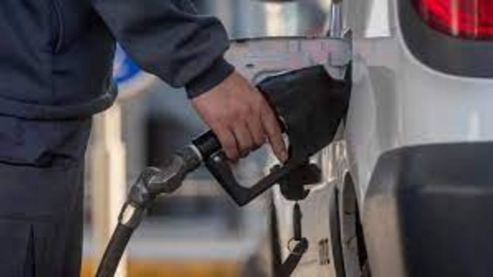 Tasa vial: estos son los intendentes que aumentaron fuertemente los impuestos a los combustibles