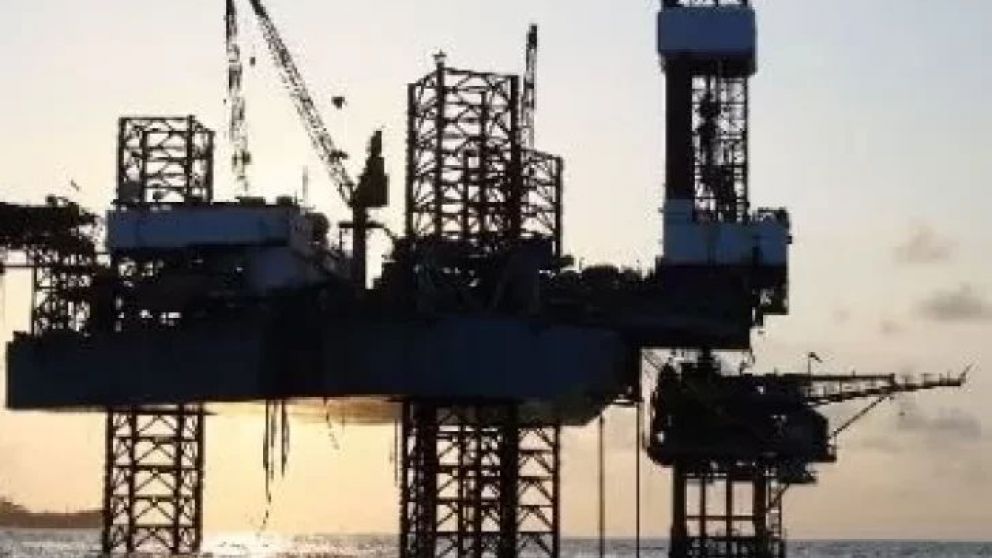 El bloque de Unión por la Patria denunció que sus pares de SER no quisieron tratar el tema, más allá de la delicada situación que se vive en el sector y la incertidumbre que genera, además, la salida de YPF de la provincia.
