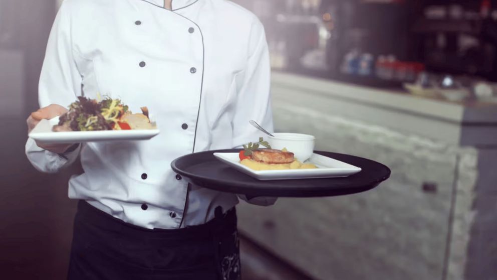 Un mozo argentino que emigró a Ibiza contó su experiencia en primera persona