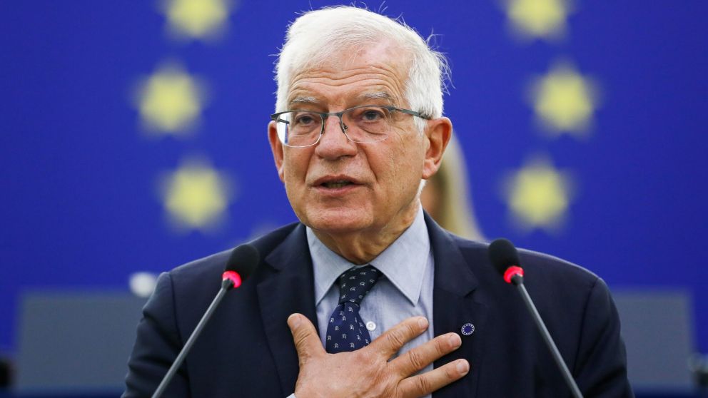 Borrell calificó a Maduro de presidente "de facto"