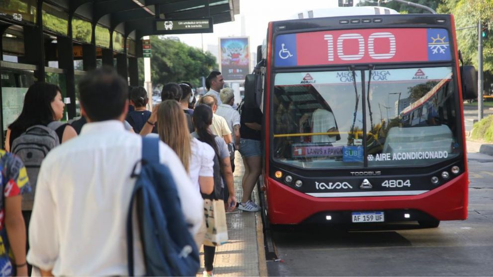 PARO de COLECTIVOS: qué provincias NO adhieren a la medida de fuerza