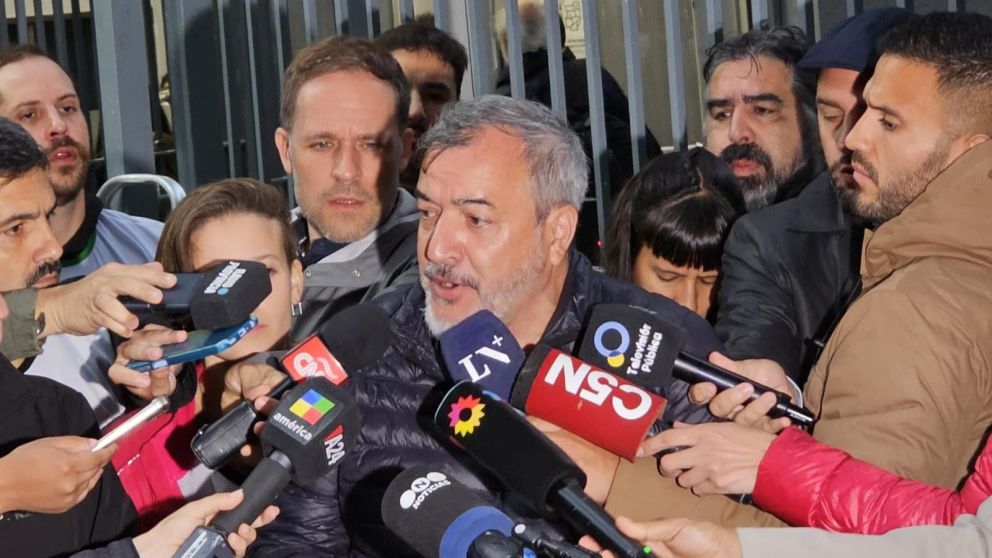 "Las mejoras por debajo de la inflación son una práctica sistemática del Gobierno", dijo Aguiar