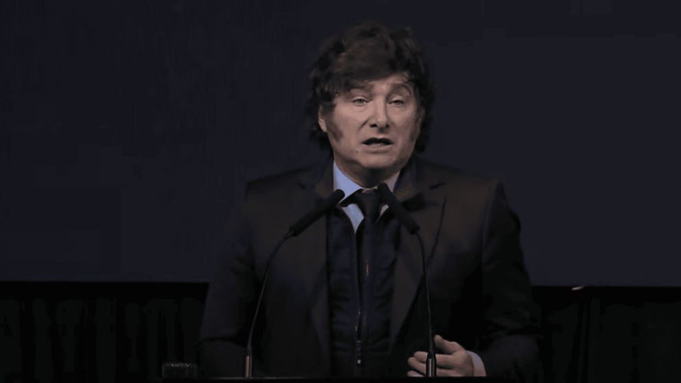 Javier Milei habla en el acto por el 140 ° Aniversario de la Bolsa de Comercio de Rosario.