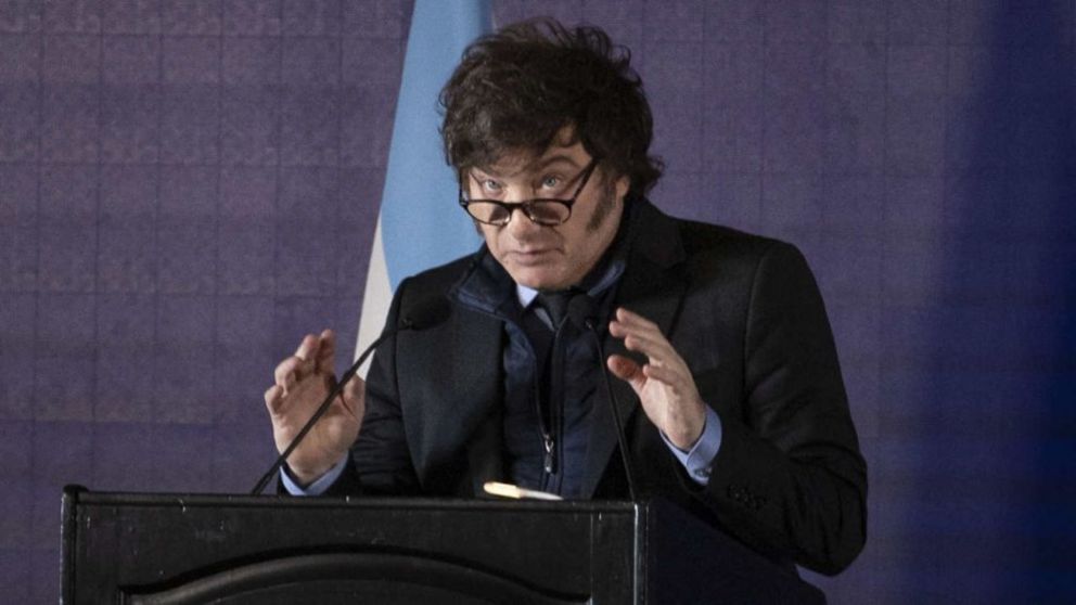 Javier Milei vetar� aumento a jubilados.