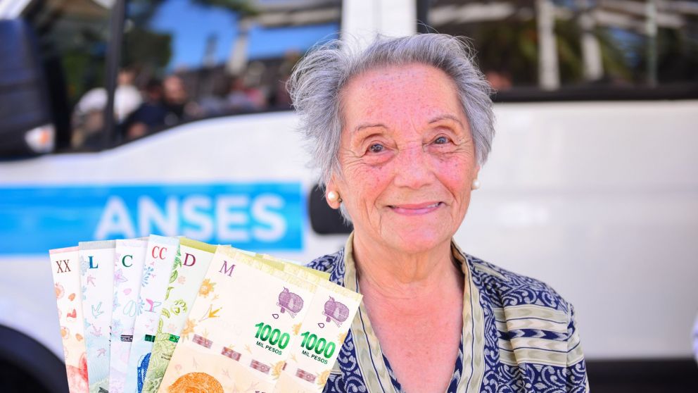 Anses oficializ� un nuevo bono de $70.000 para jubilados: fechas de cobro de mayo 2024