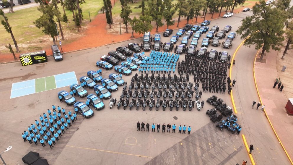 La Ciudad sumó más de 1.000 policías en las calles que hasta ahora cumplían tareas administrativas