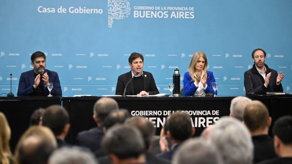 Kicillof aseguró que se está viviendo una crisis con "números de catástrofe".