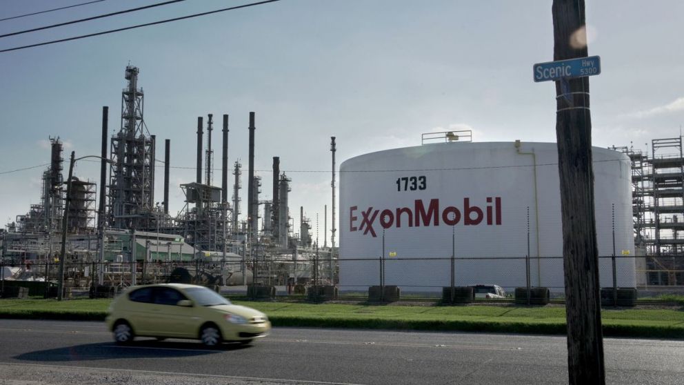 Exxon Mobil reduce personal despu�s de la fusi�n con Pioneer